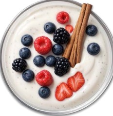 Yogurt with Berries, Cinnamon & Chia Seeds