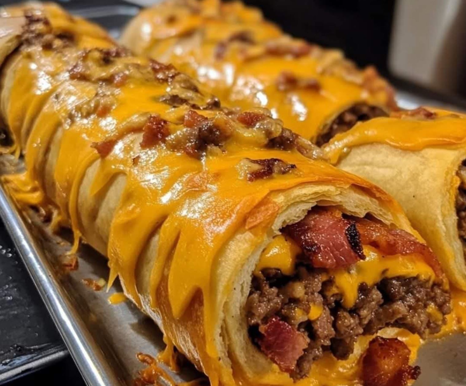 Garlic Butter Bacon Cheeseburger Rollups