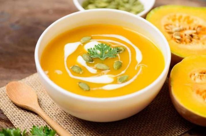 One Pot Curried Butternut Squash Soup